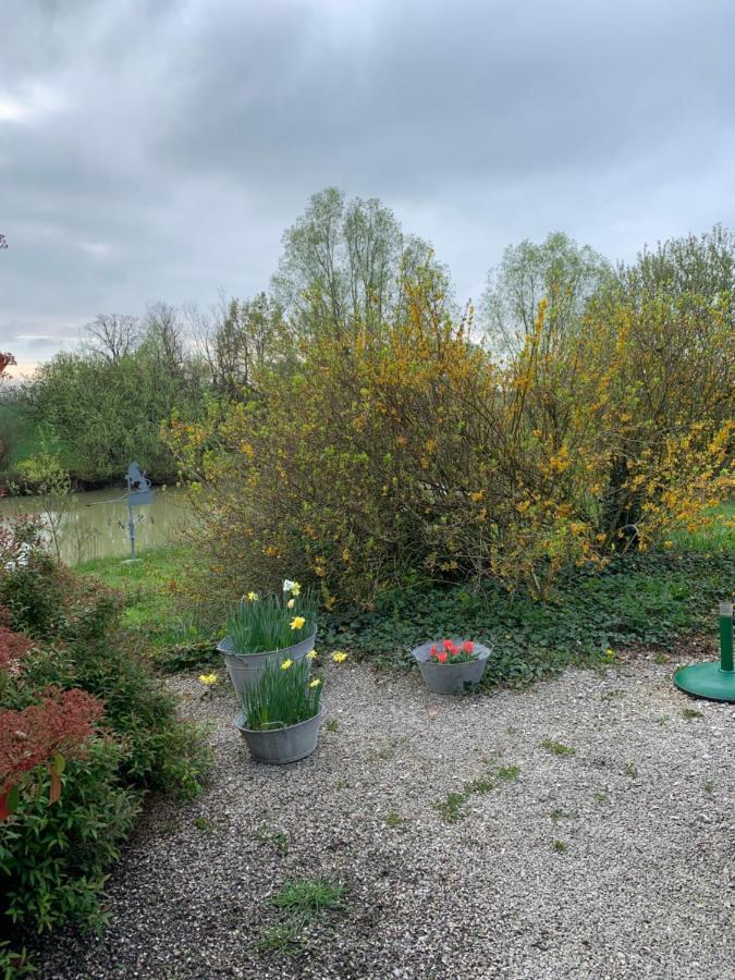 Bed and Breakfast La Ferme D'Aristide Saillenard Экстерьер фото