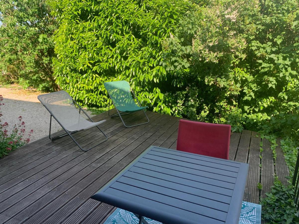 Bed and Breakfast La Ferme D'Aristide Saillenard Экстерьер фото